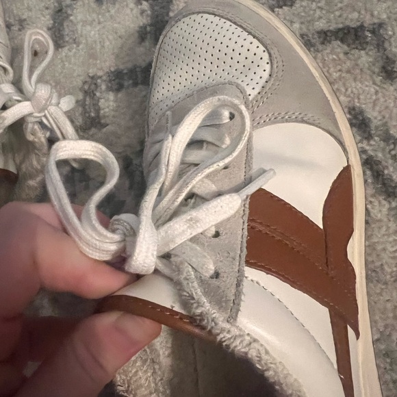 USED TORY BURCH HOWELL COURT LINED SNEAKERS SZ 8! - Picture 7 of 13